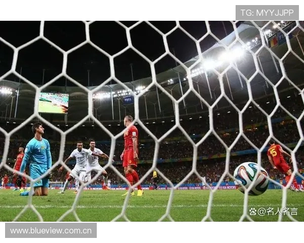 世界杯历史上最远距离的远射破门进球大赏